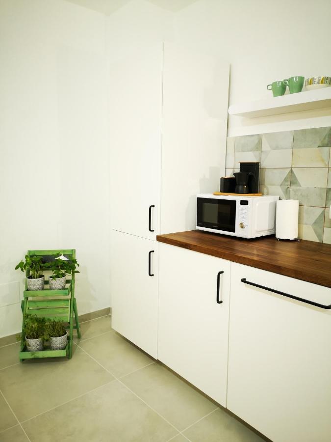 Apartment Sunrise, Coastal Istra, Pula Duga Uvala Pavicini エクステリア 写真