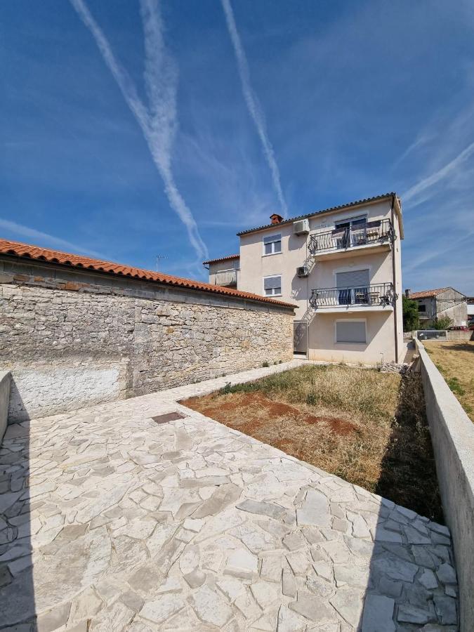 Apartment Sunrise, Coastal Istra, Pula Duga Uvala Pavicini エクステリア 写真