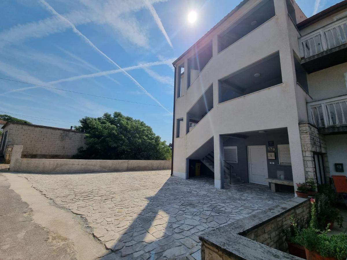 Apartment Sunrise, Coastal Istra, Pula Duga Uvala Pavicini エクステリア 写真