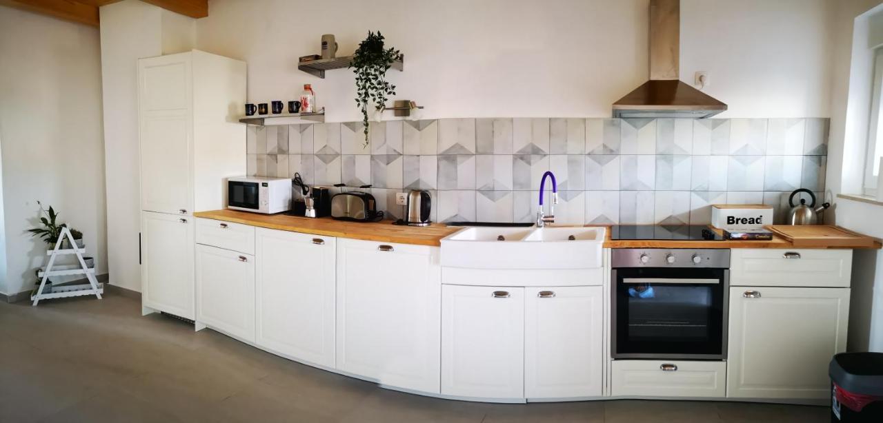 Apartment Sunrise, Coastal Istra, Pula Duga Uvala Pavicini エクステリア 写真